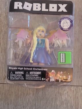 Roblox Royale High School Enchantress Doll - Doll And Book Toy